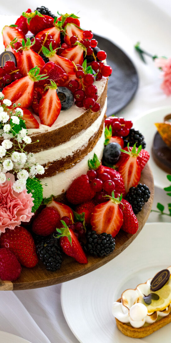Vanessa Audibert - Lestudiova Photographie culinaire à Toulouse - Reportage photo métier La Brigade traiteur patisserie gateau de mariage
